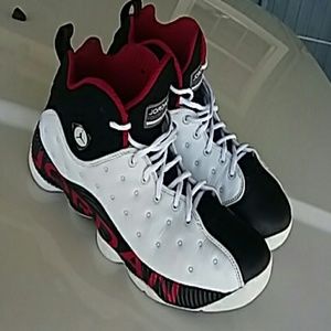 Jordan jumpman team shoes